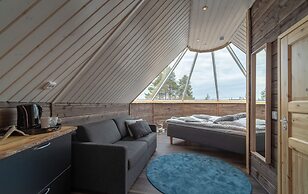 Wilderness Hotel Inari & Igloos