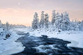 Wilderness Hotel Inari & Igloos