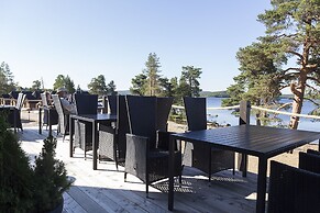 Wilderness Hotel Inari & Igloos