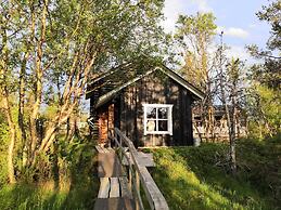 Wilderness Hotel Muotka & Igloos