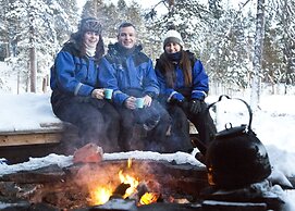 Wilderness Hotel Muotka & Igloos