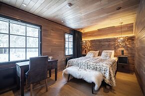 Wilderness Hotel Nellim & Igloos