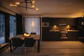 Wilderness Hotel Nellim & Igloos