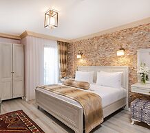 Agora Guesthouse & Hostel