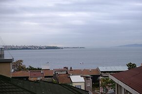 Agora Guesthouse & Hostel