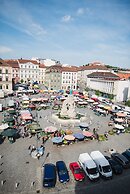 Coco Chanel Boutique Apartment