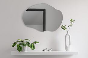 Coco Chanel Boutique Apartment by goodnite cz
