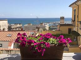 Palazzo Conforti B&B