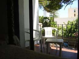 Zhimbad B&B by the sea