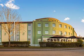 Highway Hotel