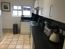 Arma Short Stays 122