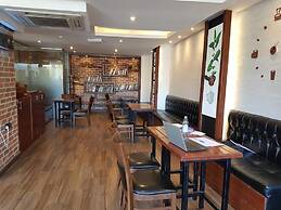 Magic suite Abu Halifa