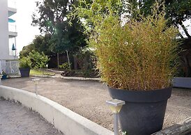 MOTEL ASCOT - Hôtel & Appartements