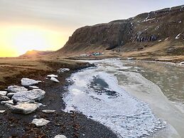 Guesthouse Skálafell