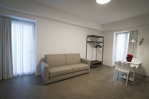 M&F Hotel