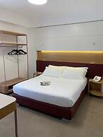 M&F Hotel