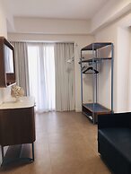 M&F Hotel