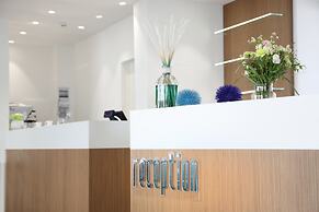 M&F Hotel