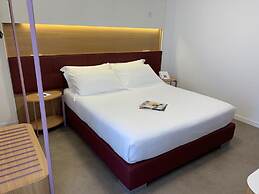 M&F Hotel