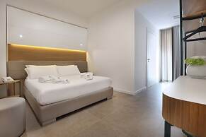 M&F Hotel