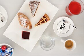 M&F Hotel