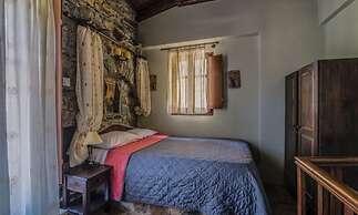 Psamathous Guest House