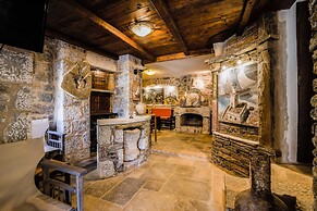 Psamathous Guest House