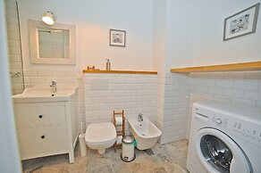 Grand Apartments - Modern Old Town