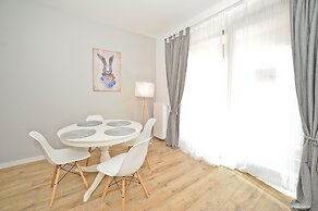 Grand Apartments - Modern Old Town