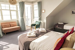 The Kingswood Hotel