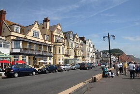 The Kingswood Hotel
