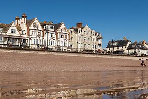 The Kingswood Hotel