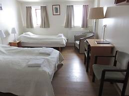 Guesthouse Stöng and Cottages