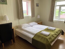 Guesthouse Stöng and Cottages