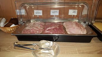 Guesthouse Stöng and Cottages