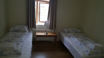 Guesthouse Stöng and Cottages