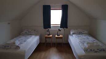 Guesthouse Stöng and Cottages