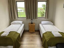 Guesthouse Stöng and Cottages