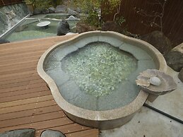 Gora Hanaougi Madoka No Mori