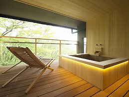 Gora Hanaougi Madoka No Mori