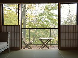 Gora Hanaougi Madoka No Mori