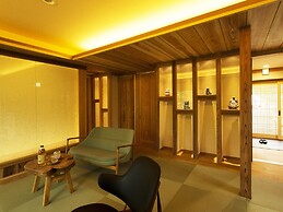 Gora Hanaougi Madoka No Mori