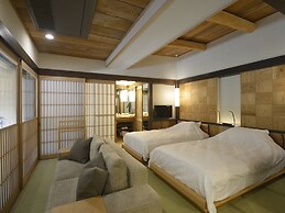 Gora Hanaougi Madoka No Mori