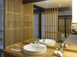 Gora Hanaougi Madoka No Mori