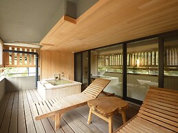 Gora Hanaougi Madoka No Mori