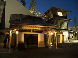 Gora Hanaougi Madoka No Mori