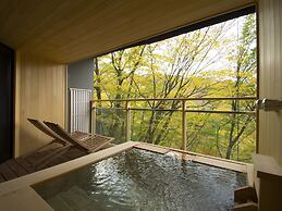 Gora Hanaougi Madoka No Mori