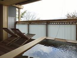 Gora Hanaougi Madoka No Mori