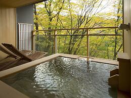 Gora Hanaougi Madoka No Mori