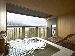 Gora Hanaougi Madoka No Mori